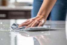 防盗门塑料布清洗技巧大公开