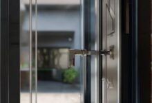 亚克力防盗门定制，打造个性居家安全之门