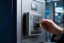 保险柜解锁器坏了怎么办？快速修复指南