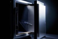 保险柜开启揭秘：只需钥匙，安全无忧